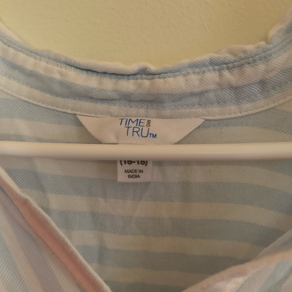 Time and true short sleeve button down shirt